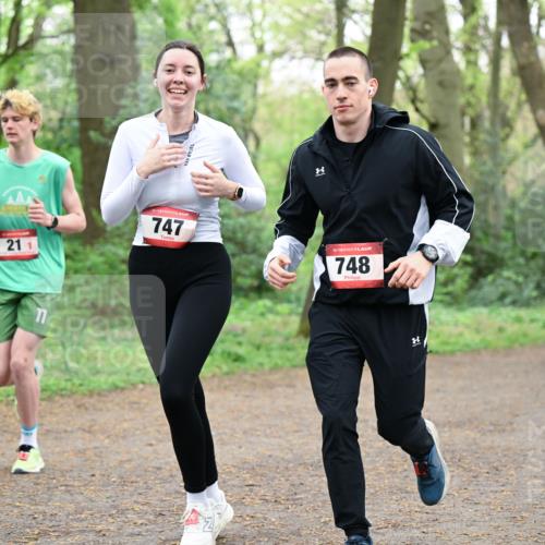 19.04.2026 - Hammer Lauf Dr. Thomas Lammeyer http://msf.ph/oto/9542160 19.04.2026 10:51:01 Laufen 747, 748 meine-sportfotos.de