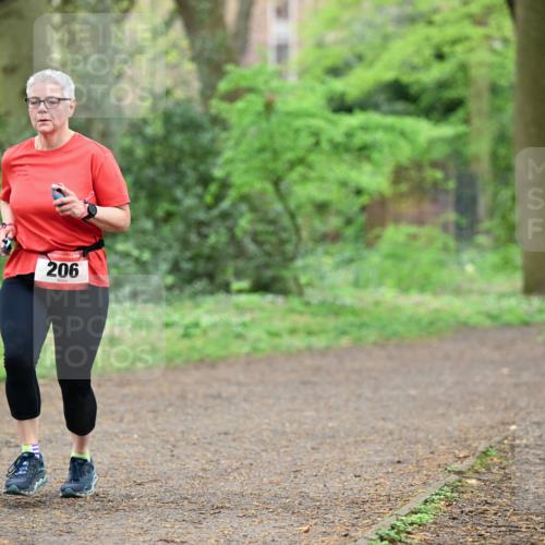 19.04.2026 - Hammer Lauf Dr. Thomas Lammeyer http://msf.ph/oto/9542413 19.04.2026 10:52:42 Laufen 206 meine-sportfotos.de