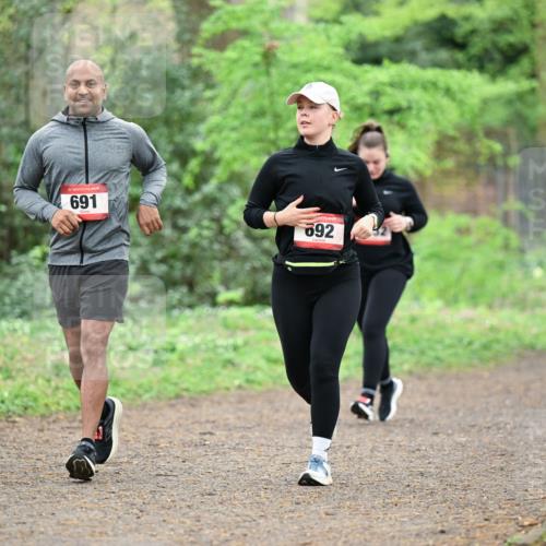 19.04.2026 - Hammer Lauf Dr. Thomas Lammeyer http://msf.ph/oto/9542586 19.04.2026 10:54:22 Laufen 691, 692 meine-sportfotos.de