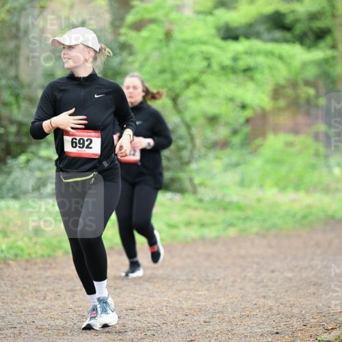 19.04.2026 - Hammer Lauf Dr. Thomas Lammeyer http://msf.ph/oto/9542596 19.04.2026 10:54:23 Laufen 692 meine-sportfotos.de
