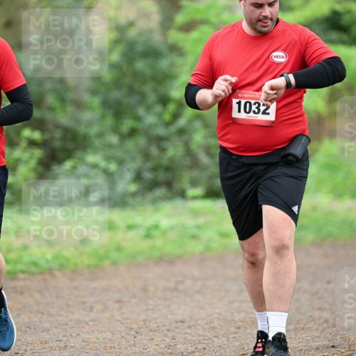 19.04.2026 - Hammer Lauf Dr. Thomas Lammeyer http://msf.ph/oto/9542640 19.04.2026 10:54:39 Laufen 285, 1032 meine-sportfotos.de