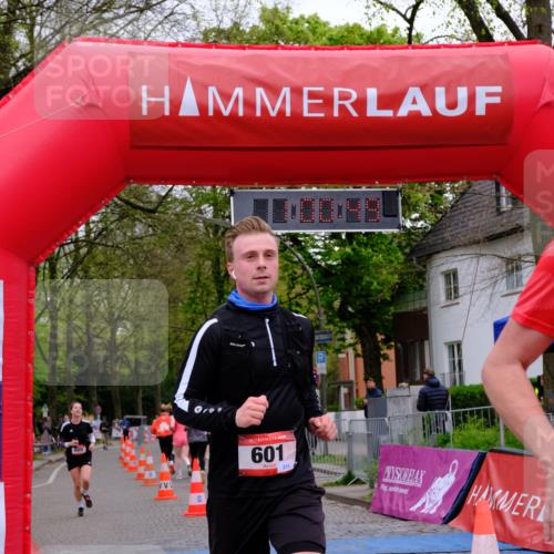 19.04.2026 - Hammer Lauf Tim E. http://msf.ph/oto/9542701 19.04.2026 12:00:57 Ziel 307, 407, 420, 601, 609, 766, 951, 1928 meine-sportfotos.de