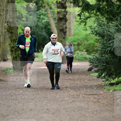 19.04.2026 - Hammer Lauf Dr. Thomas Lammeyer http://msf.ph/oto/9542839 19.04.2026 11:00:21 Laufen 220, 219 meine-sportfotos.de