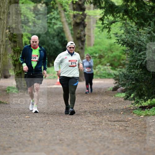 19.04.2026 - Hammer Lauf Dr. Thomas Lammeyer http://msf.ph/oto/9542841 19.04.2026 11:00:21 Laufen 220, 219 meine-sportfotos.de