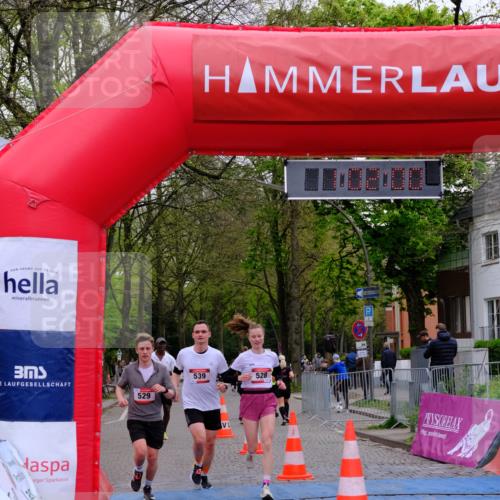 19.04.2026 - Hammer Lauf Tim E. http://msf.ph/oto/9542862 19.04.2026 12:02:08 Ziel 23, 414, 418, 528, 529, 539, 690 meine-sportfotos.de