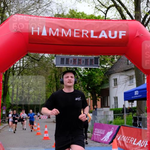 19.04.2026 - Hammer Lauf Tim E. http://msf.ph/oto/9542948 19.04.2026 12:03:19 Ziel 141, 388, 646, 929 meine-sportfotos.de