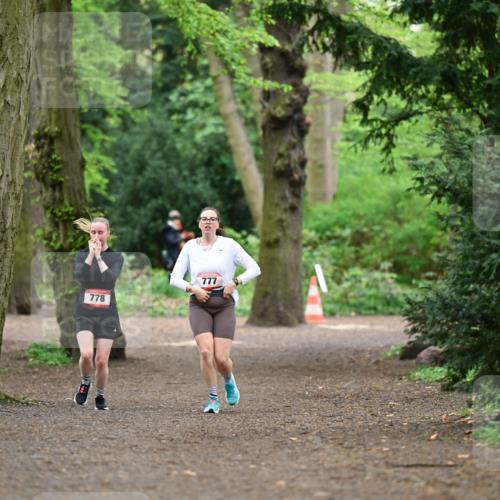 19.04.2026 - Hammer Lauf Dr. Thomas Lammeyer http://msf.ph/oto/9543026 19.04.2026 11:01:54 Laufen 778, 777 meine-sportfotos.de