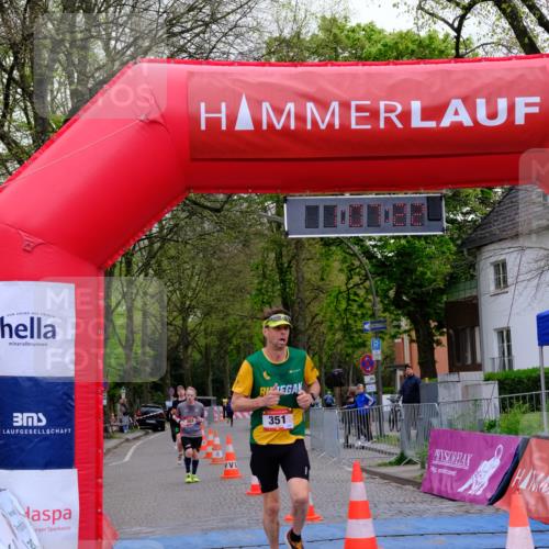 19.04.2026 - Hammer Lauf Tim E. http://msf.ph/oto/9543368 19.04.2026 12:07:30 Ziel 351, 353, 1165 meine-sportfotos.de