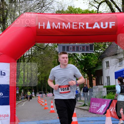 19.04.2026 - Hammer Lauf Tim E. http://msf.ph/oto/9543440 19.04.2026 12:07:55 Ziel 157, 398, 562, 1018 meine-sportfotos.de