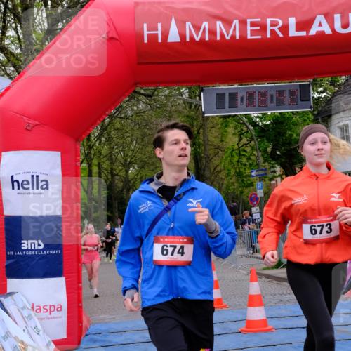 19.04.2026 - Hammer Lauf Tim E. http://msf.ph/oto/9543545 19.04.2026 12:08:50 Ziel 18, 21, 331, 333, 406, 407, 673, 674 meine-sportfotos.de