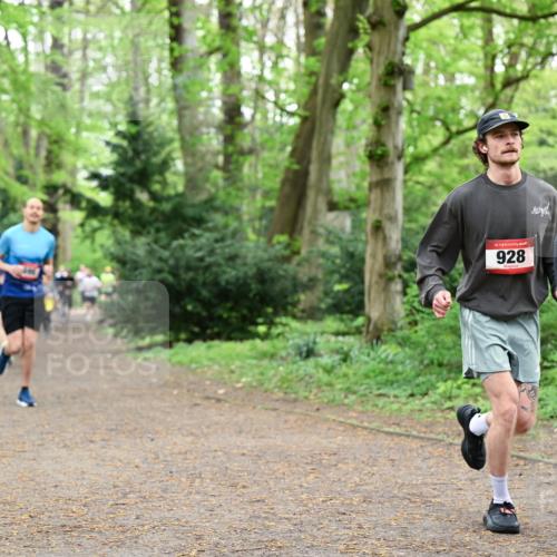 19.04.2026 - Hammer Lauf Dr. Thomas Lammeyer http://msf.ph/oto/9543621 19.04.2026 11:03:15 Laufen 928, 779 meine-sportfotos.de