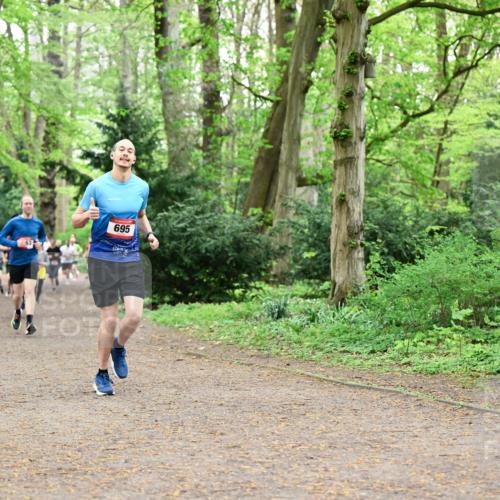 19.04.2026 - Hammer Lauf Dr. Thomas Lammeyer http://msf.ph/oto/9543631 19.04.2026 11:03:16 Laufen 695 meine-sportfotos.de