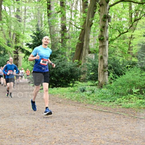 19.04.2026 - Hammer Lauf Dr. Thomas Lammeyer http://msf.ph/oto/9543633 19.04.2026 11:03:16 Laufen 695 meine-sportfotos.de