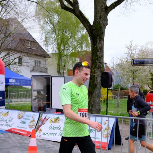 19.04.2026 - Hammer Lauf Tim E. http://msf.ph/oto/9544141 19.04.2026 12:15:39 Ziel 779, 1884, 1911 meine-sportfotos.de