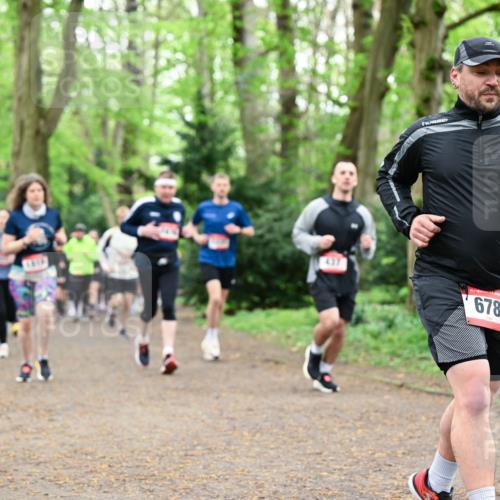 19.04.2026 - Hammer Lauf Dr. Thomas Lammeyer http://msf.ph/oto/9544187 19.04.2026 11:04:20 Laufen 437, 678 meine-sportfotos.de