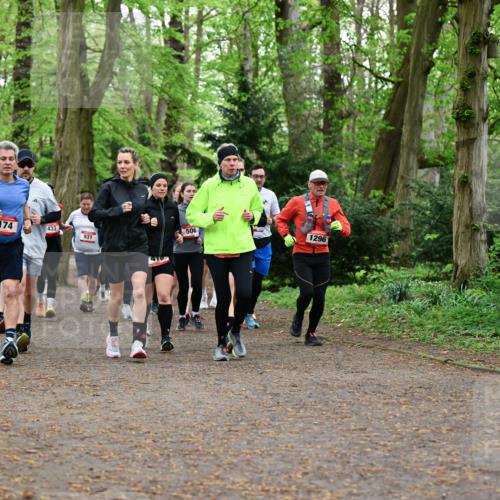 19.04.2026 - Hammer Lauf Dr. Thomas Lammeyer http://msf.ph/oto/9544235 19.04.2026 11:04:26 Laufen 181, 174, 433, 506, 1296, 931 meine-sportfotos.de