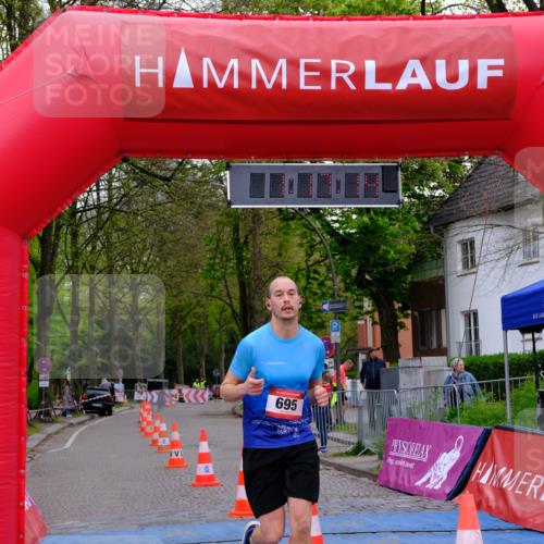 19.04.2026 - Hammer Lauf Tim E. http://msf.ph/oto/9544242 19.04.2026 12:17:22 Ziel 398 meine-sportfotos.de