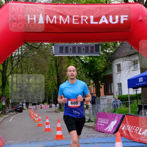 19.04.2026 - Hammer Lauf Tim E. http://msf.ph/oto/9544245 19.04.2026 12:17:22 Ziel 398 meine-sportfotos.de