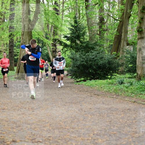 19.04.2026 - Hammer Lauf Dr. Thomas Lammeyer http://msf.ph/oto/9544369 19.04.2026 11:04:40 Laufen 537, 1085, 411 meine-sportfotos.de