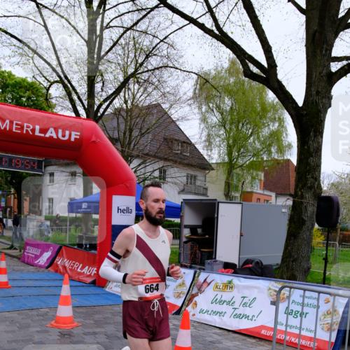 19.04.2026 - Hammer Lauf Tim E. http://msf.ph/oto/9544464 19.04.2026 12:20:02 Ziel 15, 354, 664 meine-sportfotos.de