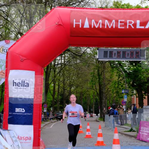 19.04.2026 - Hammer Lauf Tim E. http://msf.ph/oto/9544538 19.04.2026 12:21:10 Ziel 25 meine-sportfotos.de