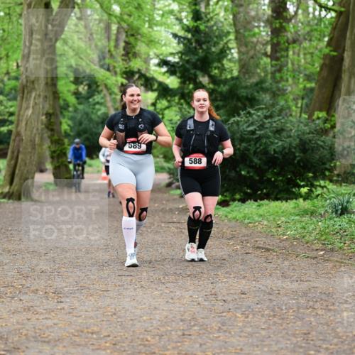 19.04.2026 - Hammer Lauf Dr. Thomas Lammeyer http://msf.ph/oto/9544556 19.04.2026 11:05:05 Laufen 589, 588 meine-sportfotos.de