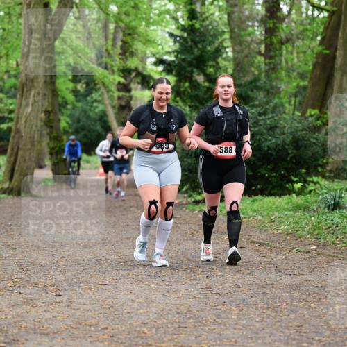 19.04.2026 - Hammer Lauf Dr. Thomas Lammeyer http://msf.ph/oto/9544562 19.04.2026 11:05:06 Laufen 569, 588 meine-sportfotos.de