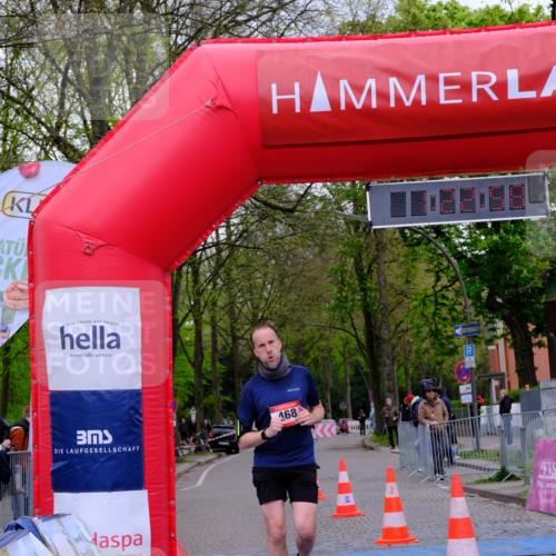 19.04.2026 - Hammer Lauf Tim E. http://msf.ph/oto/9544676 19.04.2026 12:23:06 Ziel 157, 351, 468, 862, 1165 meine-sportfotos.de