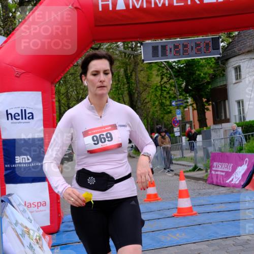 19.04.2026 - Hammer Lauf Tim E. http://msf.ph/oto/9544724 19.04.2026 12:23:28 Ziel 19, 928, 969 meine-sportfotos.de