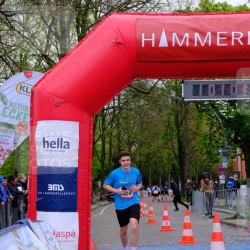 19.04.2026 - Hammer Lauf Tim E. http://msf.ph/oto/9544780 19.04.2026 12:24:42 Ziel 624 meine-sportfotos.de