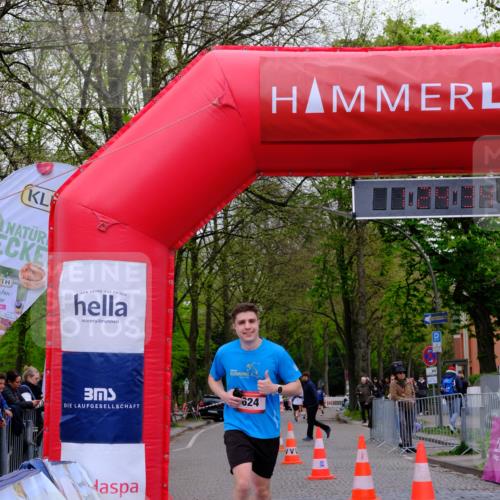 19.04.2026 - Hammer Lauf Tim E. http://msf.ph/oto/9544786 19.04.2026 12:24:42 Ziel 624 meine-sportfotos.de
