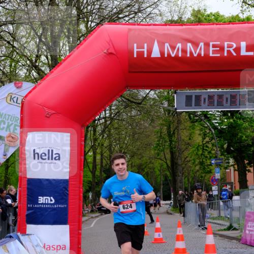 19.04.2026 - Hammer Lauf Tim E. http://msf.ph/oto/9544790 19.04.2026 12:24:42 Ziel 624 meine-sportfotos.de