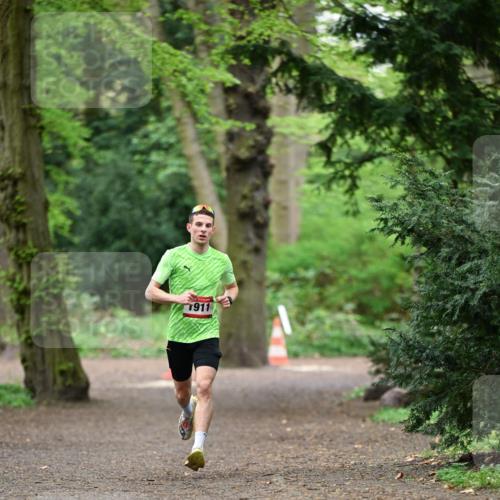 19.04.2026 - Hammer Lauf Dr. Thomas Lammeyer http://msf.ph/oto/9544838 19.04.2026 11:19:49 Laufen 1911 meine-sportfotos.de