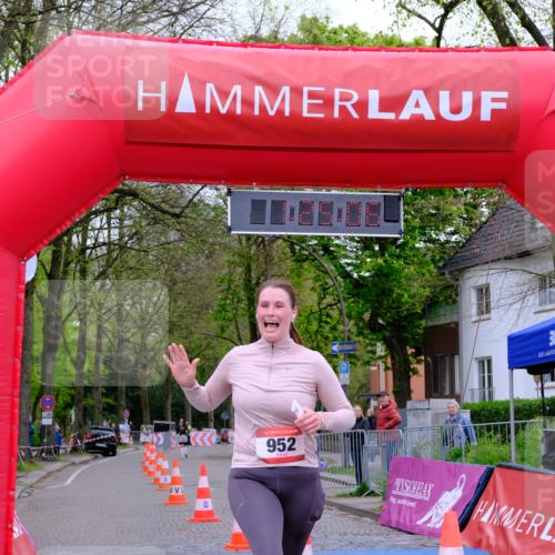 19.04.2026 - Hammer Lauf Tim E. http://msf.ph/oto/9544840 19.04.2026 12:25:14 Ziel 13, 326, 952 meine-sportfotos.de