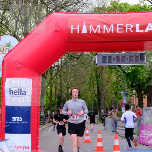 19.04.2026 - Hammer Lauf Tim E. http://msf.ph/oto/9544853 19.04.2026 12:25:40 Ziel 297, 511, 554, 929, 933 meine-sportfotos.de