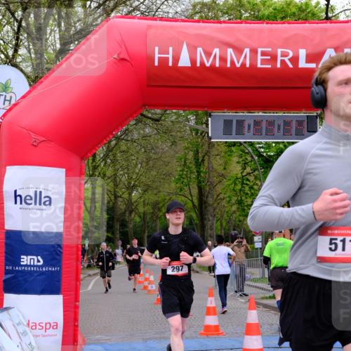 19.04.2026 - Hammer Lauf Tim E. http://msf.ph/oto/9544868 19.04.2026 12:25:42 Ziel 297, 511, 516, 554, 627, 933 meine-sportfotos.de