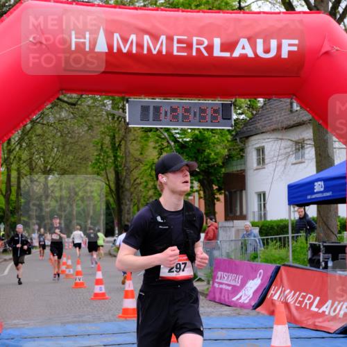 19.04.2026 - Hammer Lauf Tim E. http://msf.ph/oto/9544880 19.04.2026 12:25:43 Ziel 297, 511, 516, 554, 627, 933 meine-sportfotos.de