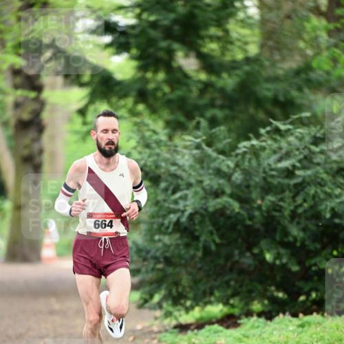 19.04.2026 - Hammer Lauf Dr. Thomas Lammeyer http://msf.ph/oto/9544896 19.04.2026 11:20:48 Laufen 664, 801 meine-sportfotos.de