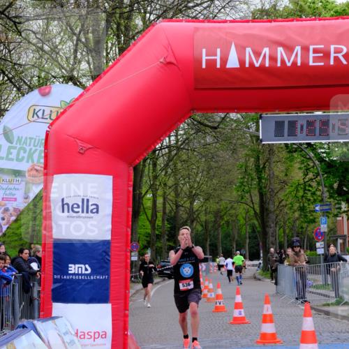 19.04.2026 - Hammer Lauf Tim E. http://msf.ph/oto/9544907 19.04.2026 12:25:51 Ziel 516, 536, 627 meine-sportfotos.de
