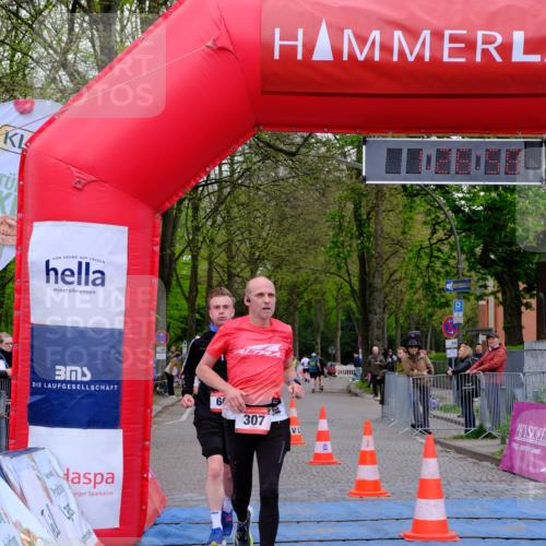 19.04.2026 - Hammer Lauf Tim E. http://msf.ph/oto/9545022 19.04.2026 12:27:06 Ziel 307, 601, 637, 766 meine-sportfotos.de