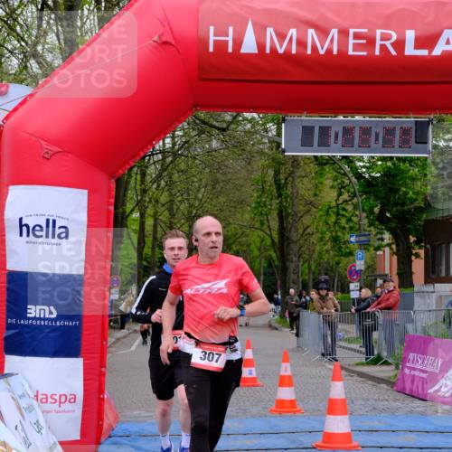 19.04.2026 - Hammer Lauf Tim E. http://msf.ph/oto/9545025 19.04.2026 12:27:06 Ziel 307, 601, 637, 766 meine-sportfotos.de