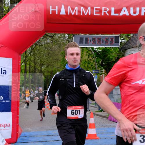19.04.2026 - Hammer Lauf Tim E. http://msf.ph/oto/9545038 19.04.2026 12:27:07 Ziel 307, 601, 637, 766 meine-sportfotos.de