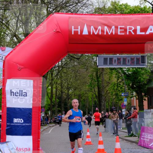 19.04.2026 - Hammer Lauf Tim E. http://msf.ph/oto/9545068 19.04.2026 12:27:35 Ziel 415, 437, 1236, 1853 meine-sportfotos.de