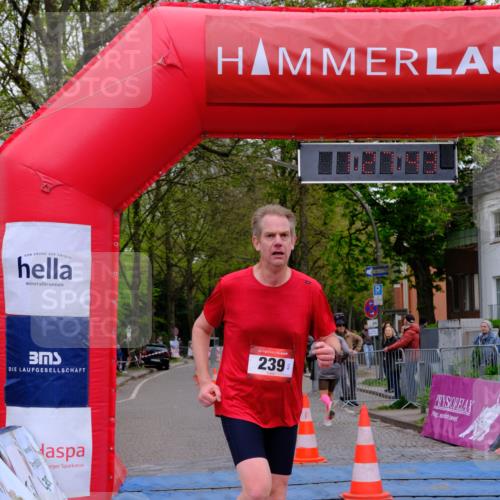 19.04.2026 - Hammer Lauf Tim E. http://msf.ph/oto/9545130 19.04.2026 12:27:51 Ziel 112, 181, 239, 524, 990 meine-sportfotos.de