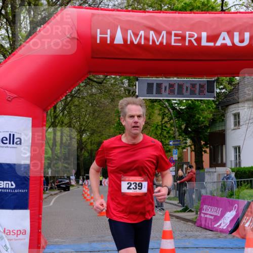 19.04.2026 - Hammer Lauf Tim E. http://msf.ph/oto/9545133 19.04.2026 12:27:51 Ziel 112, 181, 239, 524, 990 meine-sportfotos.de