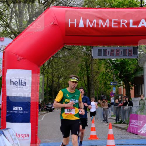 19.04.2026 - Hammer Lauf Tim E. http://msf.ph/oto/9545173 19.04.2026 12:28:27 Ziel 157, 204, 351, 1278 meine-sportfotos.de
