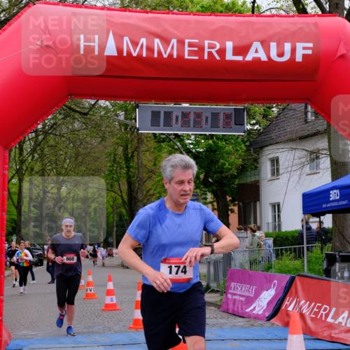 19.04.2026 - Hammer Lauf Tim E. http://msf.ph/oto/9545326 19.04.2026 12:29:24 Ziel 9, 10, 174, 636, 860, 1904 meine-sportfotos.de