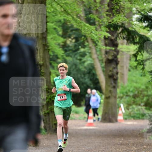 19.04.2026 - Hammer Lauf Dr. Thomas Lammeyer http://msf.ph/oto/9545492 19.04.2026 11:24:59 Laufen 211 meine-sportfotos.de