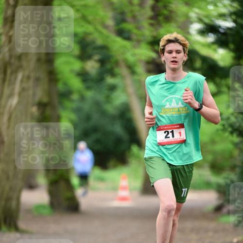 19.04.2026 - Hammer Lauf Dr. Thomas Lammeyer http://msf.ph/oto/9545495 19.04.2026 11:25:03 Laufen 211 meine-sportfotos.de