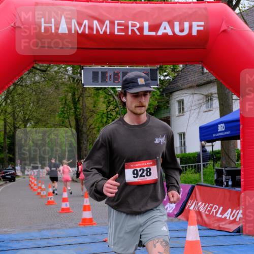 19.04.2026 - Hammer Lauf Tim E. http://msf.ph/oto/9545511 19.04.2026 12:31:13 Ziel 345, 406, 407, 534, 562, 928, 1907 meine-sportfotos.de